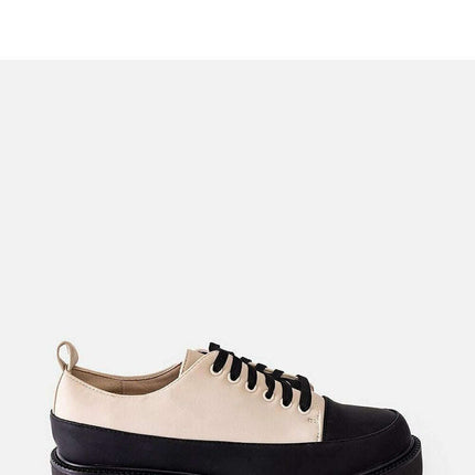 Low Shoes model 207042 - Très Elite