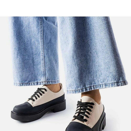Low Shoes model 207042 - Très Elite