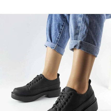 Low Shoes model 207042 - Très Elite