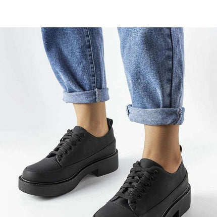 Low Shoes model 207042 - Très Elite