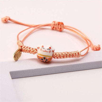 Lucky Cat Beaded Bracelet - Adjustable Harajuku Fashion Statement for Trendy Girls - Très Elite