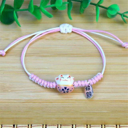 Lucky Cat Beaded Bracelet - Adjustable Harajuku Fashion Statement for Trendy Girls - Très Elite