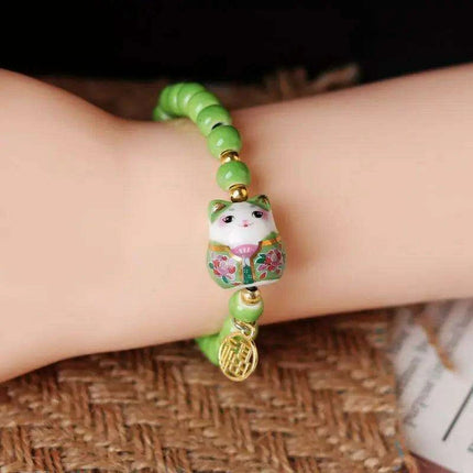 Lucky Cat Beaded Bracelet - Adjustable Harajuku Fashion Statement for Trendy Girls - Très Elite
