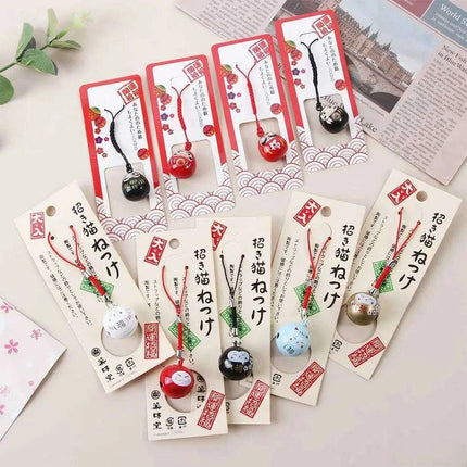 Lucky Cat Keychain with Prosperity Bells - Japanese Charm for Wealth and Good Fortune - Très Elite