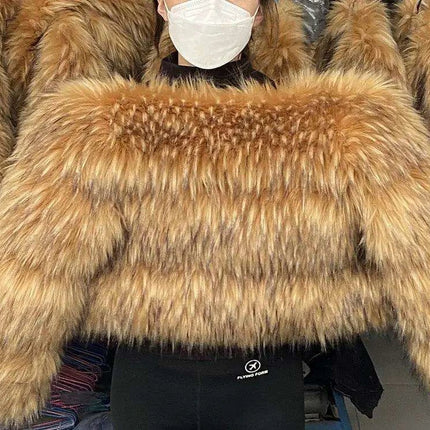 Luxe Faux Fur Winter Coat | Chic Women's Outerwear - Très Elite