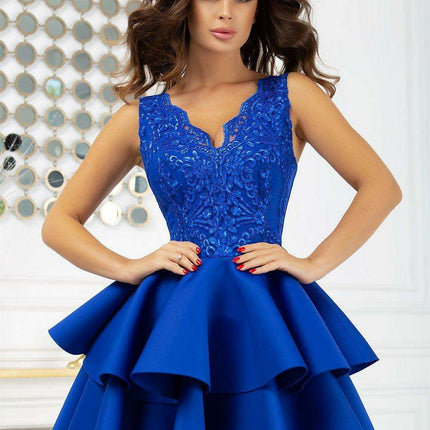 Luxe Lace Ruffled Evening Gown for Special Events - Très Elite