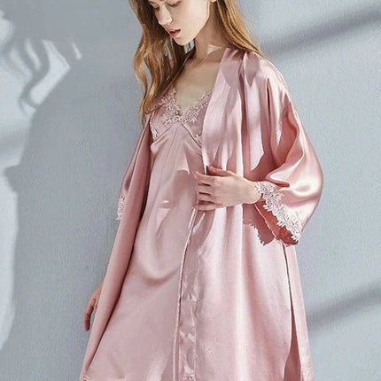 Luxe Lace-Trimmed Silk Nightwear Set for Women - Très Elite