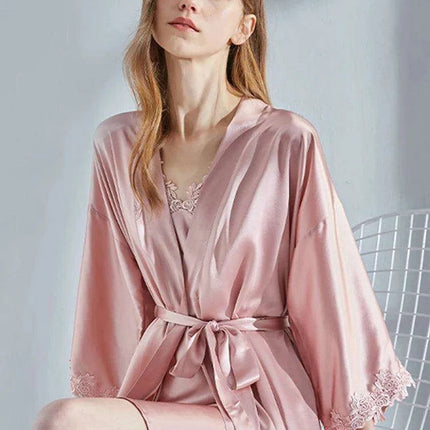 Luxe Lace-Trimmed Silk Nightwear Set for Women - Très Elite