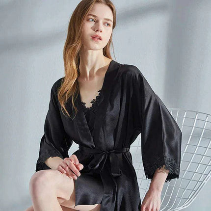 Luxe Lace-Trimmed Silk Nightwear Set for Women - Très Elite