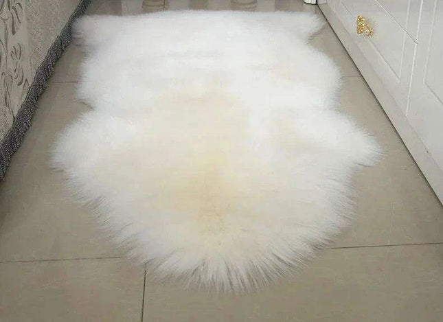 Luxurious 100% Genuine Sheepskin Area Rug for a Cozy and Elegant Home