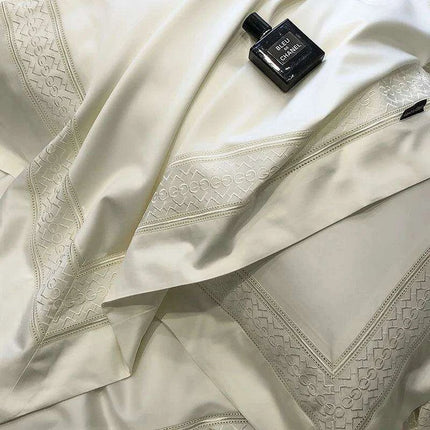 Luxurious 1000TC Egyptian Cotton Embroidered Bed Linen Set - Includes Duvet Cover, Sheet & Pillowcases for King & Queen Sizes - Très Elite