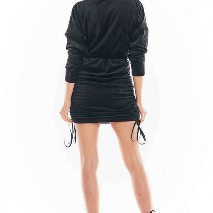 Luxurious Adjustable Velour Midi Dress with Kimono Sleeves - Très Elite