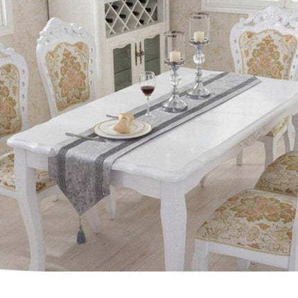 Luxurious Botanical Elegance Gold Fine Bone China Dining Set - Très Elite