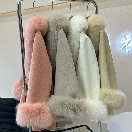 Luxurious Cashmere Wool Winter Coat with Genuine Fox Fur Detailing - Très Elite