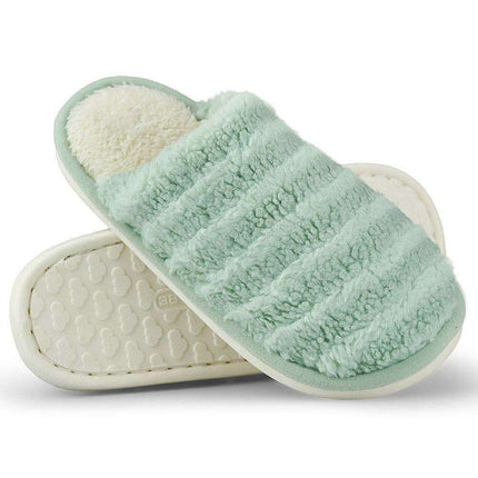 Luxurious Eco-Friendly Faux Fur Slippers - Très Elite