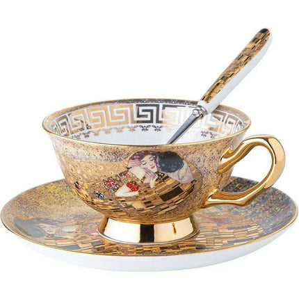 Luxurious European Bone China Tea Set - Elevate Your Tea Rituals - Très Elite