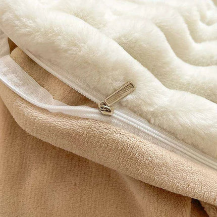 Luxurious Faux Rabbit Velvet Duvet Cover Set - Plush Bedding Collection with Pillowcases in Multiple Sizes - Très Elite