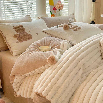 Luxurious Faux Rabbit Velvet Duvet Cover Set - Plush Bedding Collection with Pillowcases in Multiple Sizes- Très Elite- Très Elite