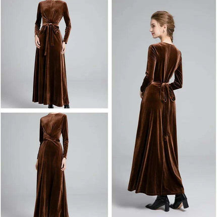 Luxurious Floor-Length Velvet Gown for Women - Elegant Evening Wear - Très Elite