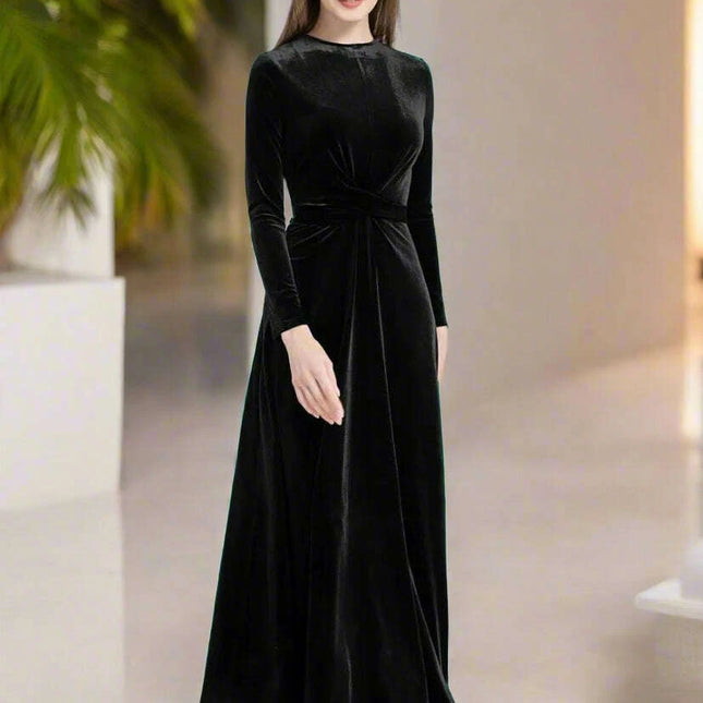 Luxurious Floor-Length Velvet Gown for Women - Elegant Evening Wear