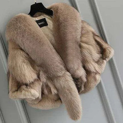 Luxurious Fox Fur Layer: A Statement of Elegance and Comfort