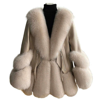 Luxurious Fox Fur Winter Coat: Chic Sophistication for Cold Days - Très Elite