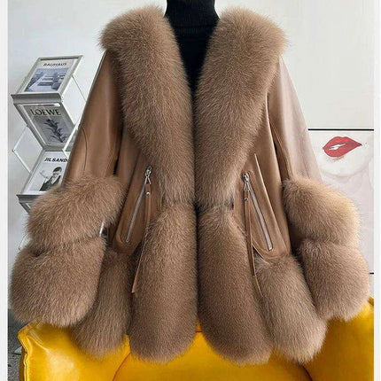 Luxurious Fox Fur Winter Coat: Chic Sophistication for Cold Days - Très Elite