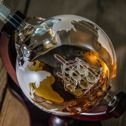 Luxurious Globe Wine Decanter Collection for Discerning Connoisseurs - Très Elite