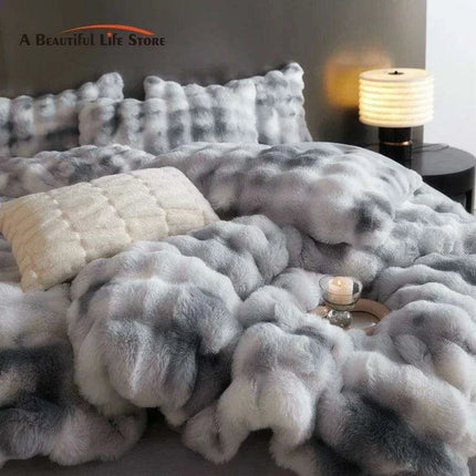 Luxurious Gradient Blue & Grey Faux Rabbit Fur Velvet Fleece Bedding Set with Sheets & Pillowcases - Très Elite