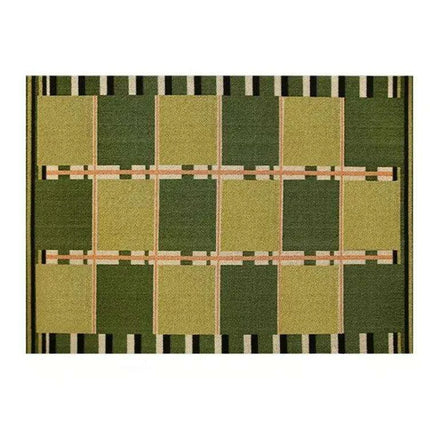 Luxurious Green Tartan Area Rug for Stylish Home Interiors..