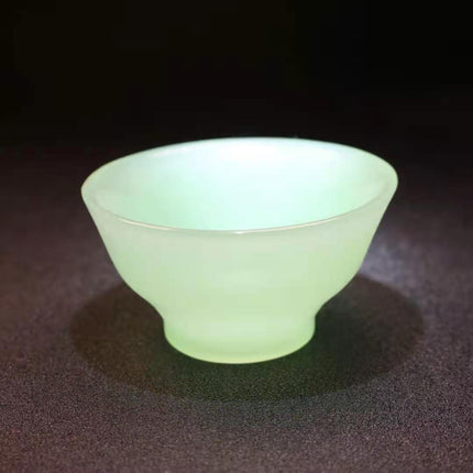 Luxurious Jade Kung Fu Tea Ceremony Set with Exquisite Tureen and Fine Teacups - Très Elite