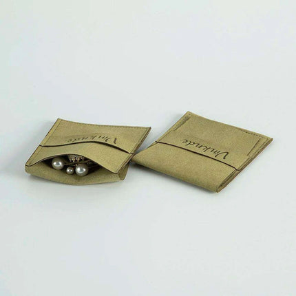 Luxurious Personalized Jewelry Storage Solution with Divider - Stylish and Functional - Très Elite