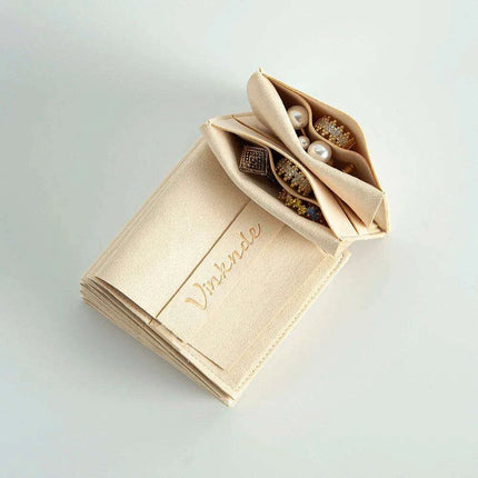 Luxurious Personalized Jewelry Storage Solution with Divider - Stylish and Functional - Très Elite