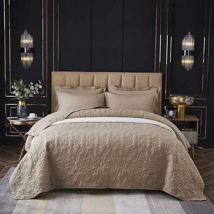 Luxurious Solid Stitch Bedding Ensemble with Pillowcases and Plush Sheets - Très Elite