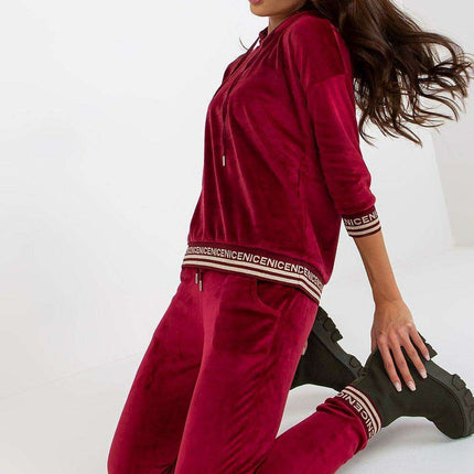 Luxurious Velour Hooded Lounge Set with Fashionable Detailing - Très Elite