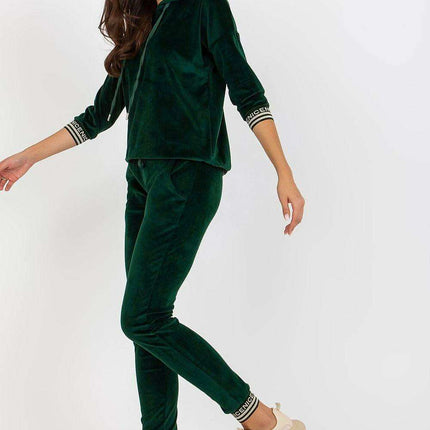 Luxurious Velour Hooded Lounge Set with Fashionable Detailing - Très Elite