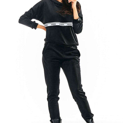 Luxurious Velour Lounge Joggers for Ultimate Comfort - Très Elite
