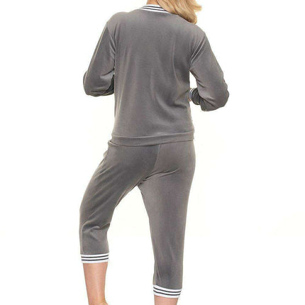 Luxurious Velour Tracksuit Ensemble with Stylish Piping - Très Elite