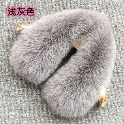 Luxury Fox Fur Winter Scarf with Versatile Detachable Collar - A Statement of Winter Elegance - Très Elite