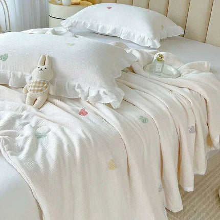 Luxury Summer Soybean Duvet Insert - Double-Layered Cotton Quilt with Elegant Embroidery- Très Elite- Très Elite