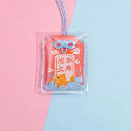 Maneki Neko Good Luck Keychain: A Charming Token of Prosperity - Très Elite