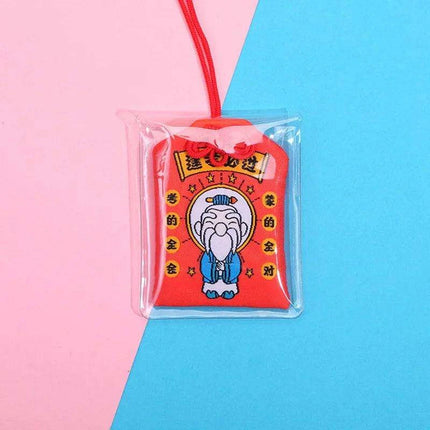Maneki Neko Good Luck Keychain: A Charming Token of Prosperity - Très Elite
