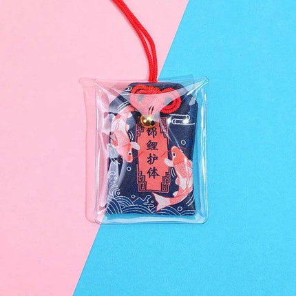 Maneki Neko Good Luck Keychain: A Charming Token of Prosperity - Très Elite