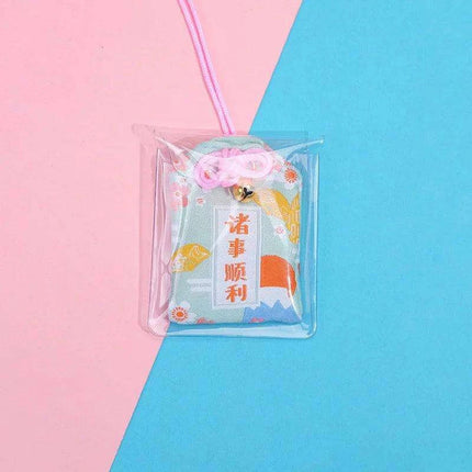 Maneki Neko Good Luck Keychain: A Charming Token of Prosperity - Très Elite