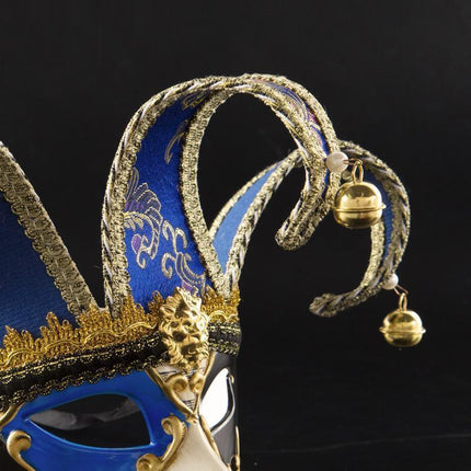 Masquerade Elegance: Men's Bell-Embellished Festive Mask.