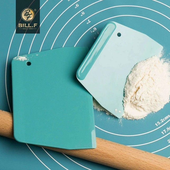 Master Chef's Cake Decorating Spatula Toolkit for Impressive Baking Creations