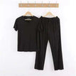 Black V-Neck / L