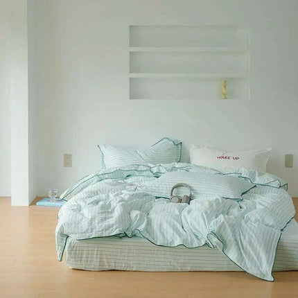 Mint Green Washed Cotton 4-Piece Bedding Set - Chic Duvet Cover for Dorm Rooms and Student Living - Très Elite
