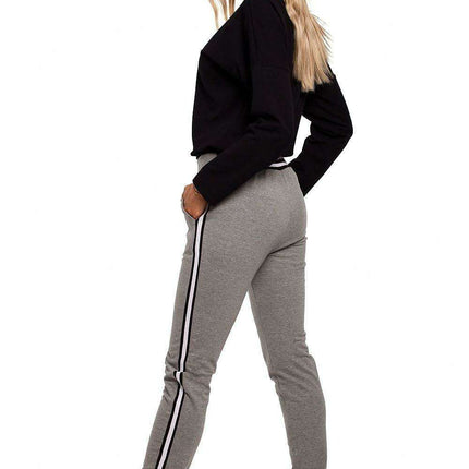Moe Women's Stylish Jogger Pants with Trendy Ribbed Cuffs - Très Elite