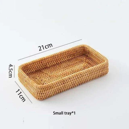 Natural Rattan Wicker Basket for Stylish Storage and Outdoor Picnics - Très Elite